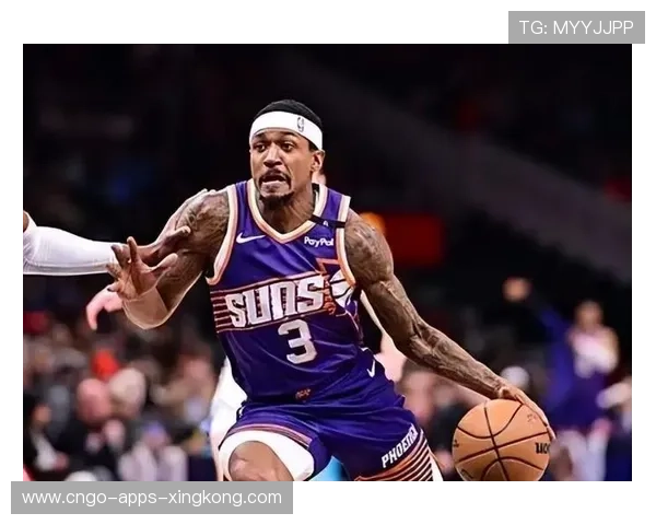 太阳改打三后卫，布拉德利大怒